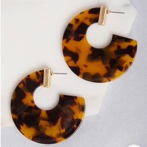 NEW - Modcloth Cara hoop earrings - tortoise